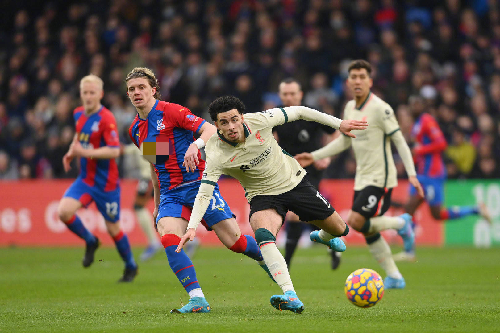 在足球这个 在足球这个