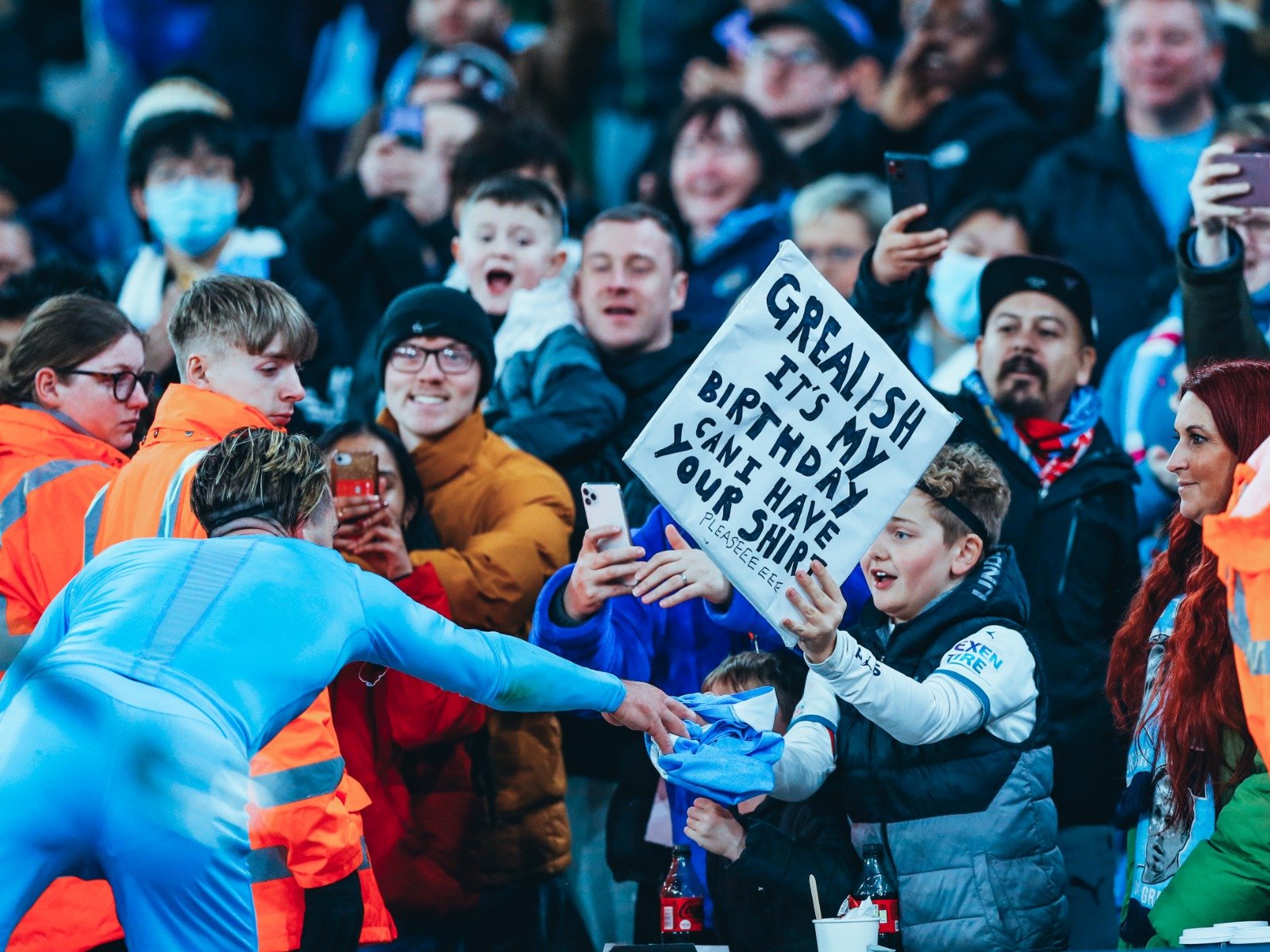 转会背后的 转会背后的